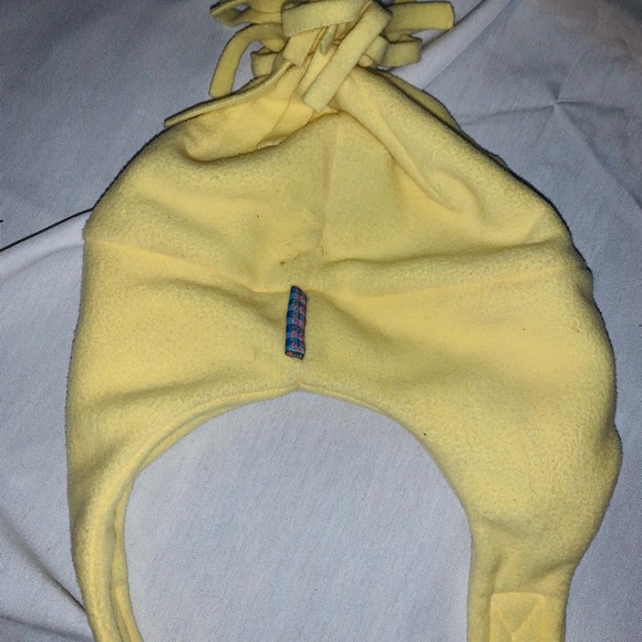 💛Obermeyer yellow winter hat! 💛 - Picture 5 of 8